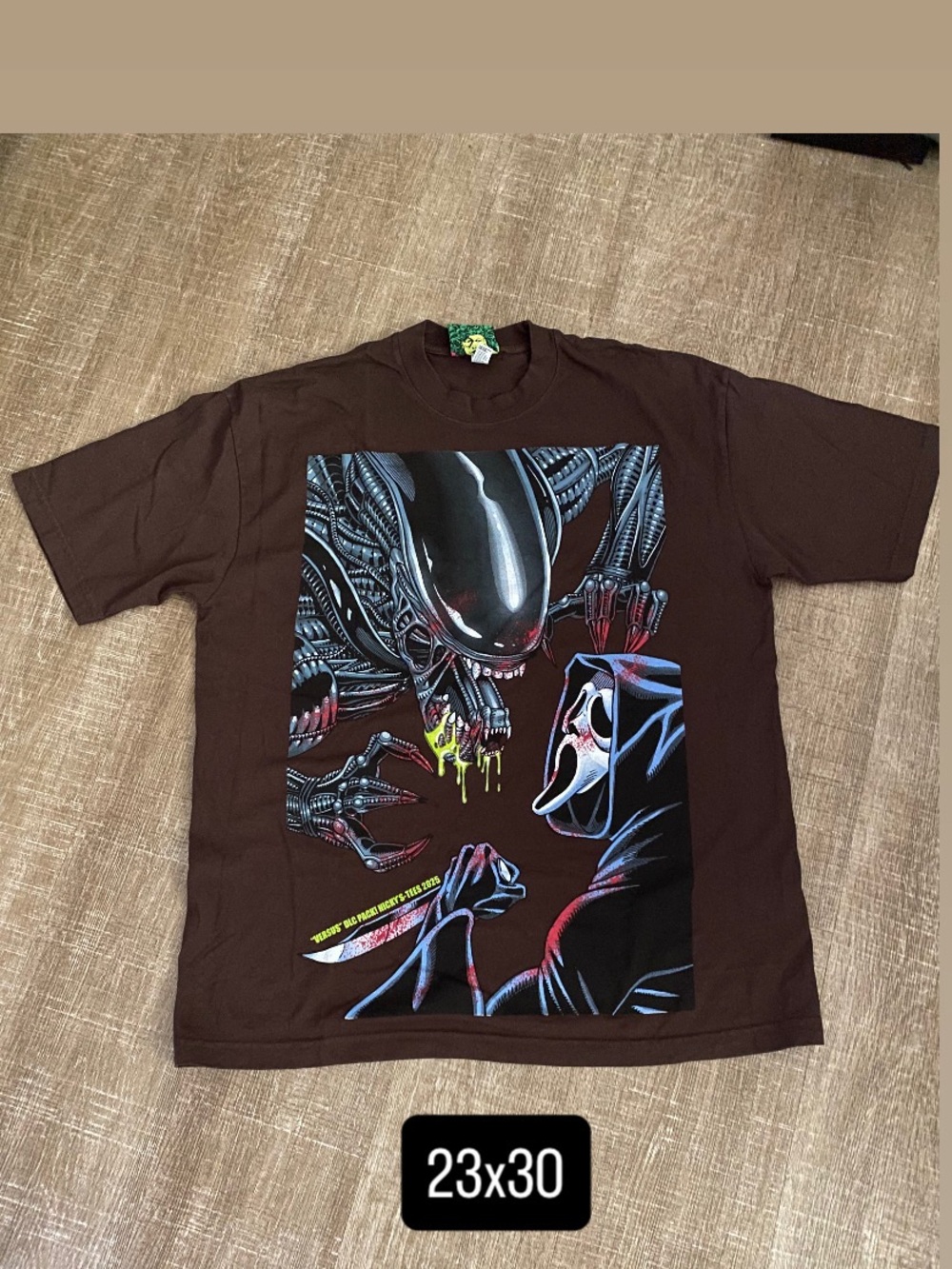 Nickystees Alien vs. Scream Graphic Tee in Brown men’s large